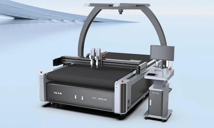 CNC машина за изрязване на сая за обувки